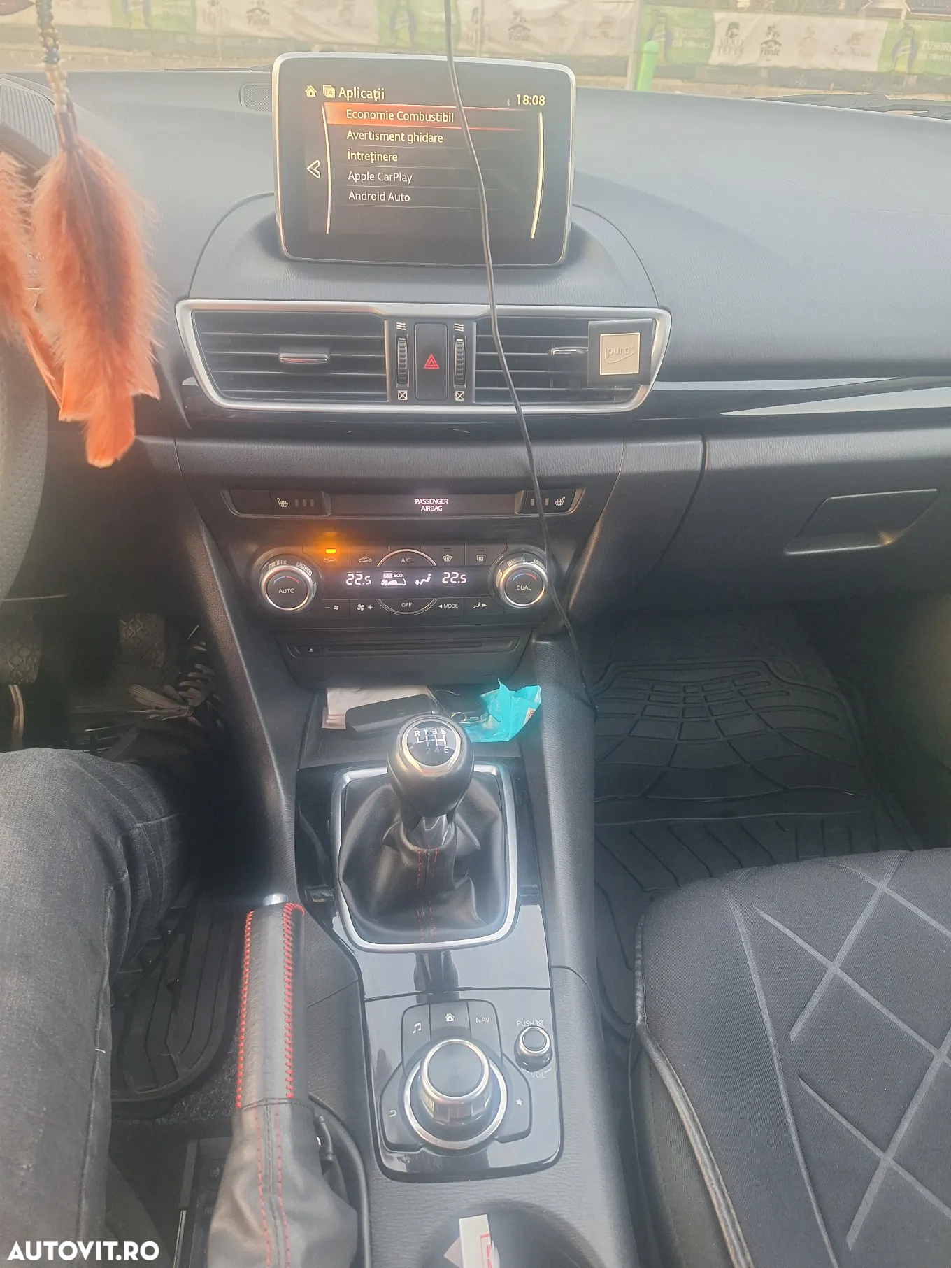 Mazda 3 - 10