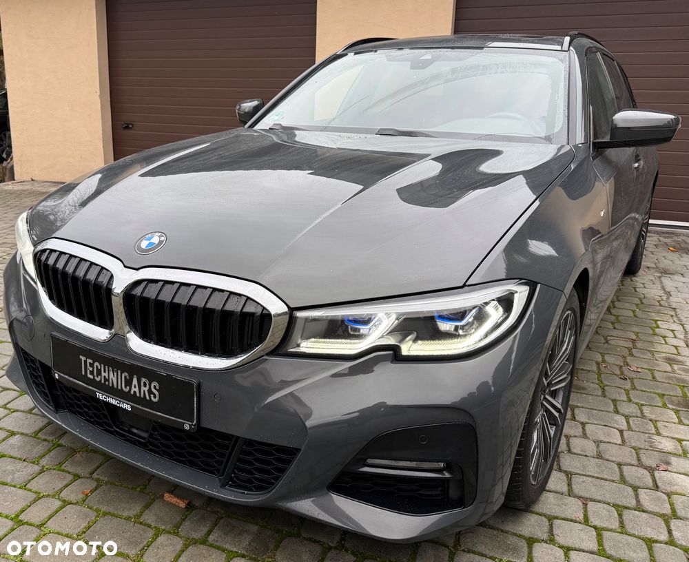 BMW Seria 3 320d M Sport - 3