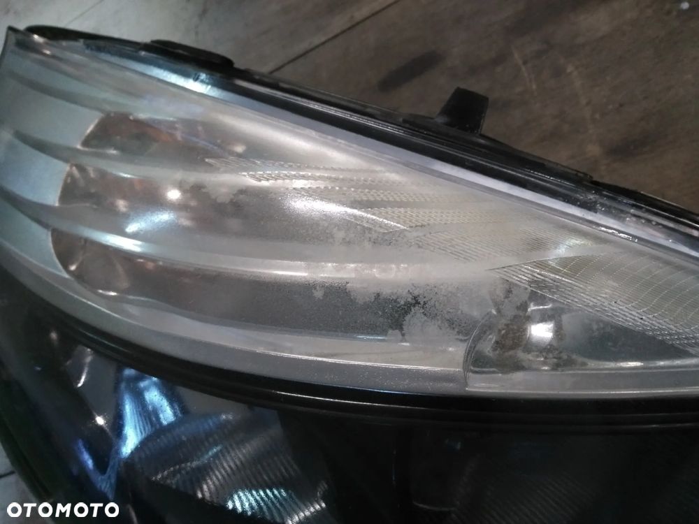 lampy przednie renault clio IV 4 - 8