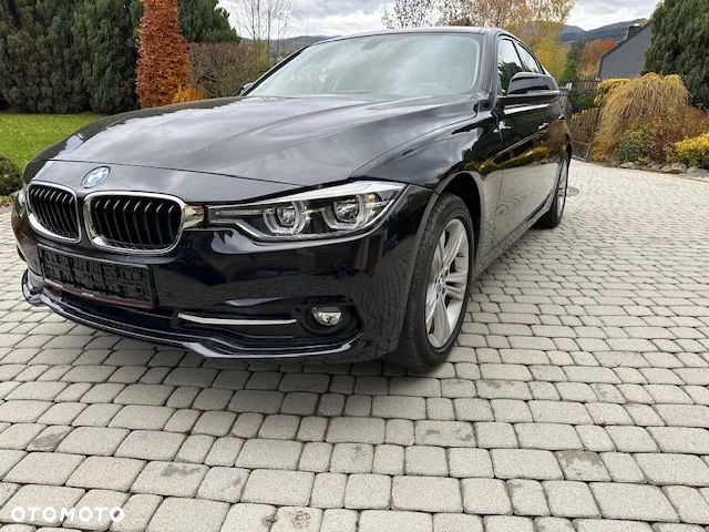 BMW Seria 3 318d Sport Line - 2