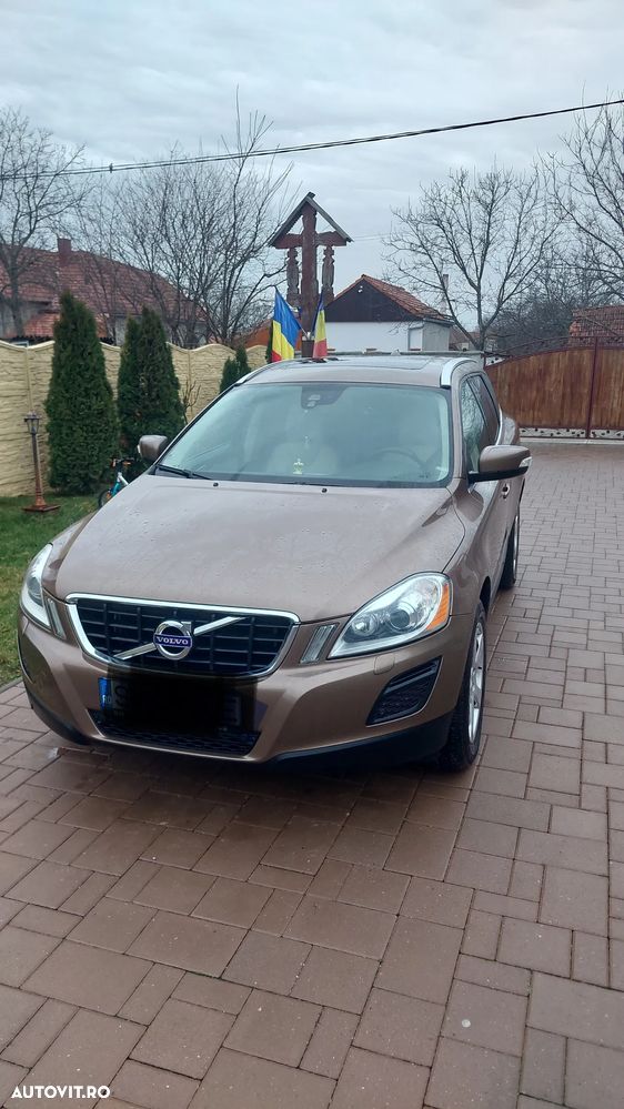 Volvo XC 60 - 1