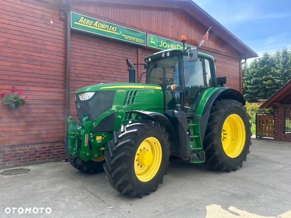 John Deere 6175M