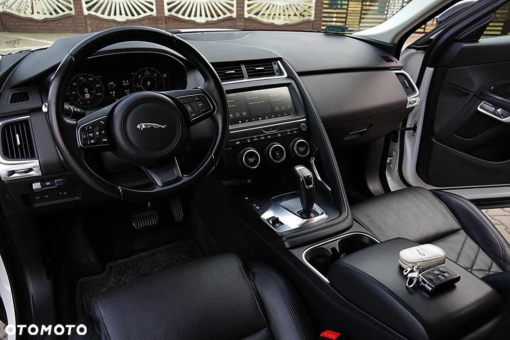 Jaguar E-Pace D180 AWD R-Dynamic HSE - 21