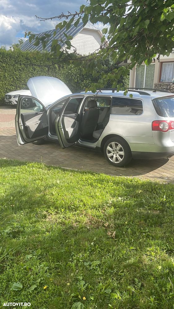 Volkswagen Passat 2.0 TDI DPF Highline - 7