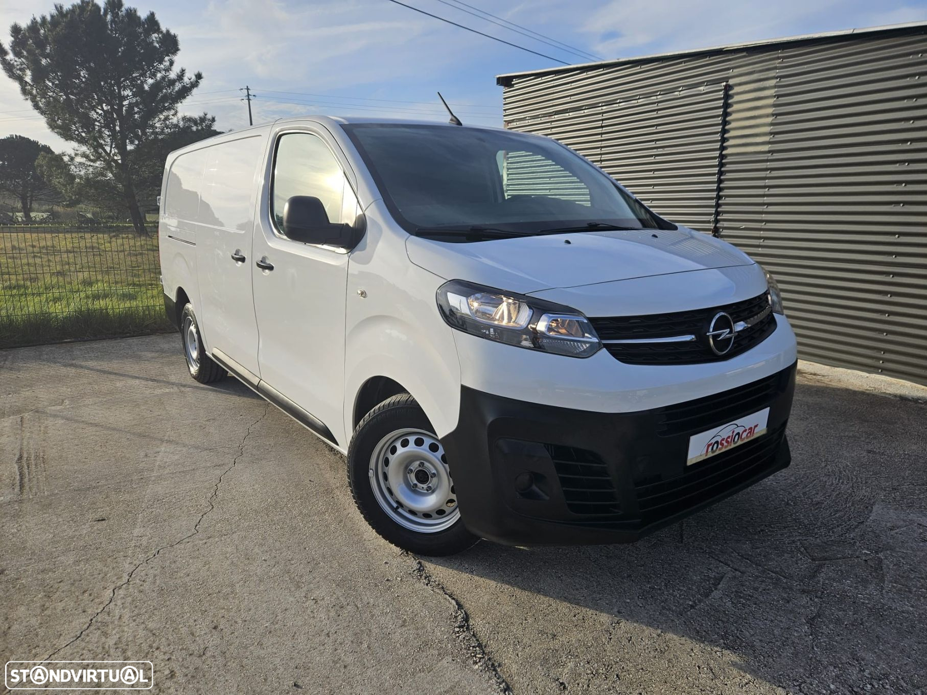 Opel Vivaro 1.5 CDTi L2H1 Essentia - 4