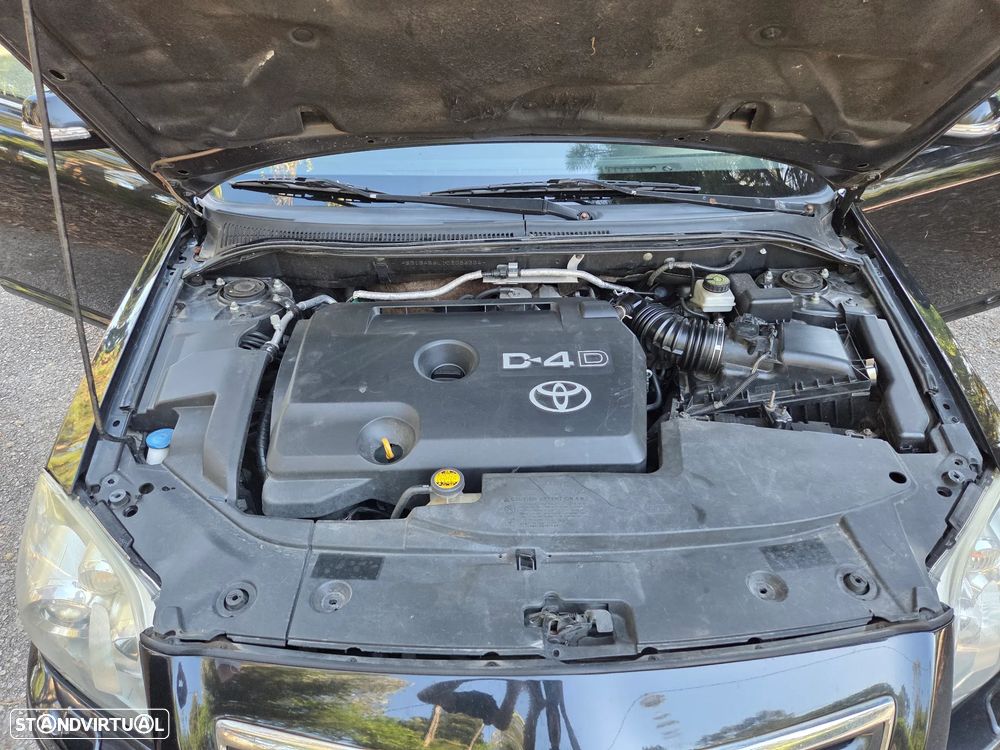 Toyota Avensis SD 2.2 D-4D Sol - 7