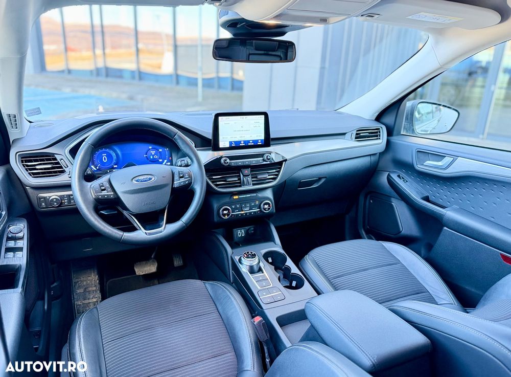 Ford Kuga 2.5 Duratec PHEV Titanium - 11