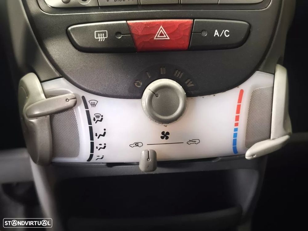 Citroën C1 1.0 SX - 12