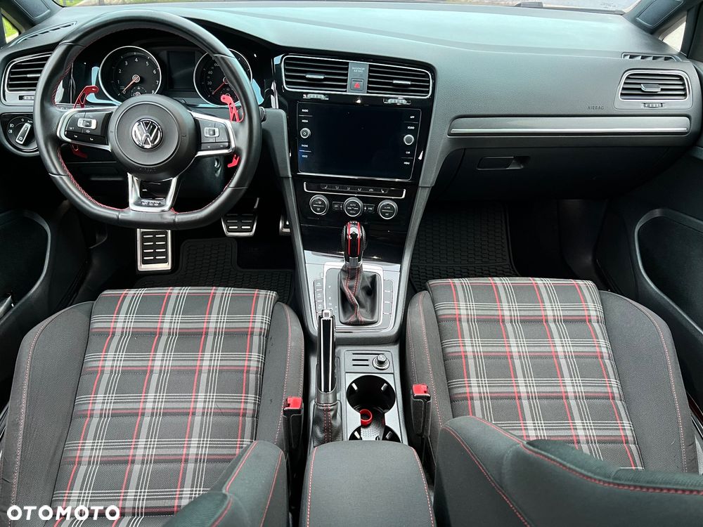 Volkswagen Golf 2.0 TSI BMT GTI Performance DSG - 16