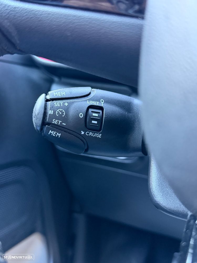 Citroën C3 1.2 PureTech Elle - 12