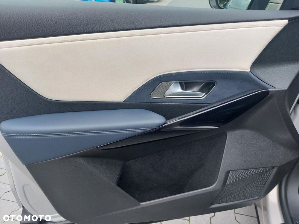 DS Automobiles DS 7 Crossback - 15