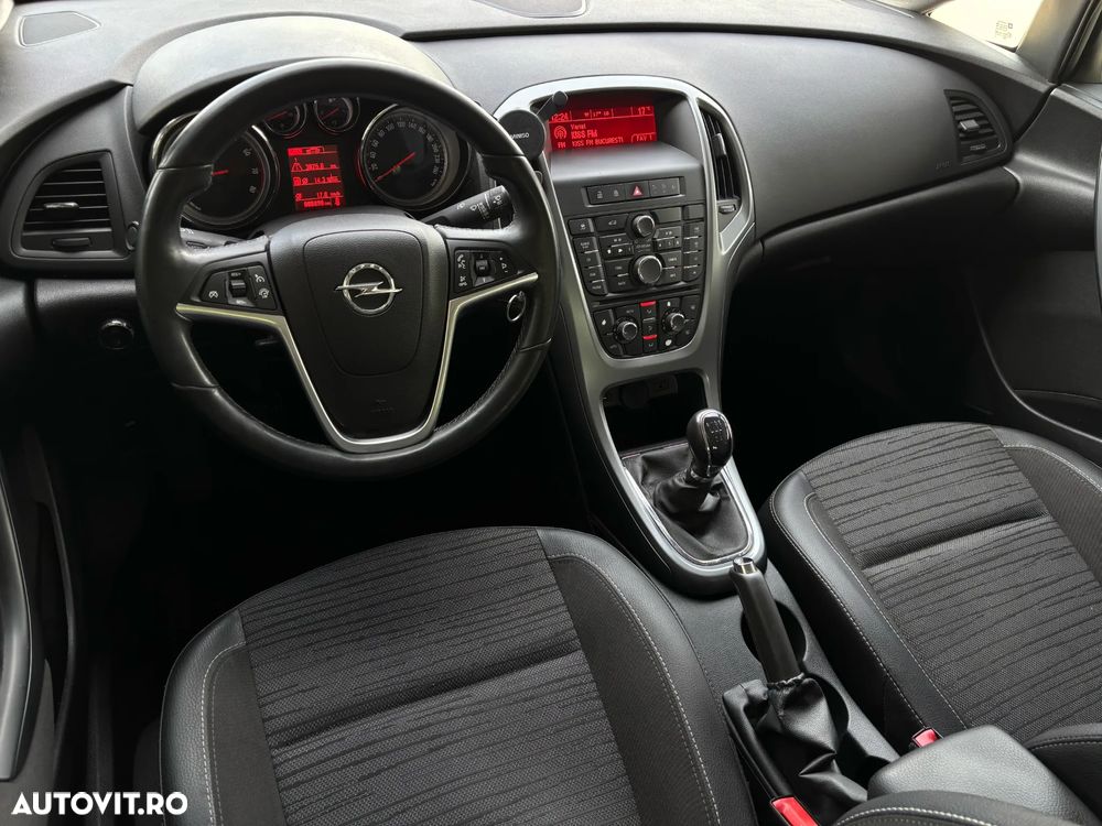 Opel Astra 1.6 TWINPORT ECOTEC Active - 12