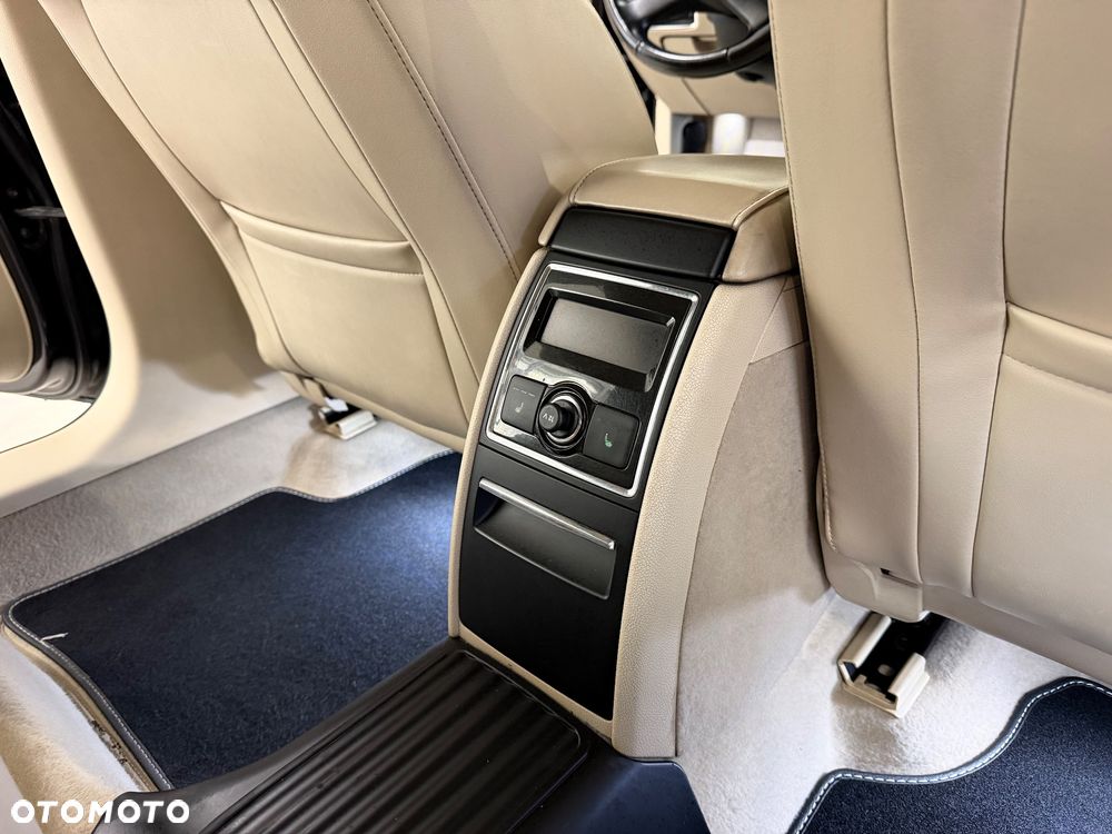 Skoda Superb - 34