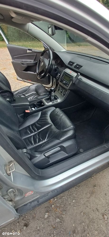 Volkswagen Passat 2.0 TDI Comfortline - 7
