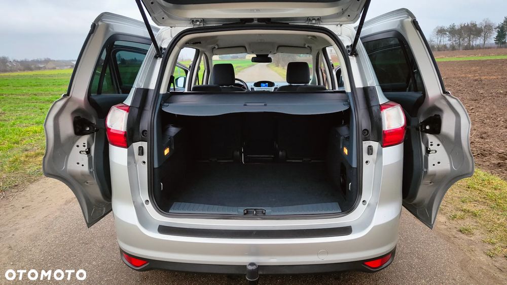 Ford Grand C-MAX 2.0 TDCi Titanium - 37