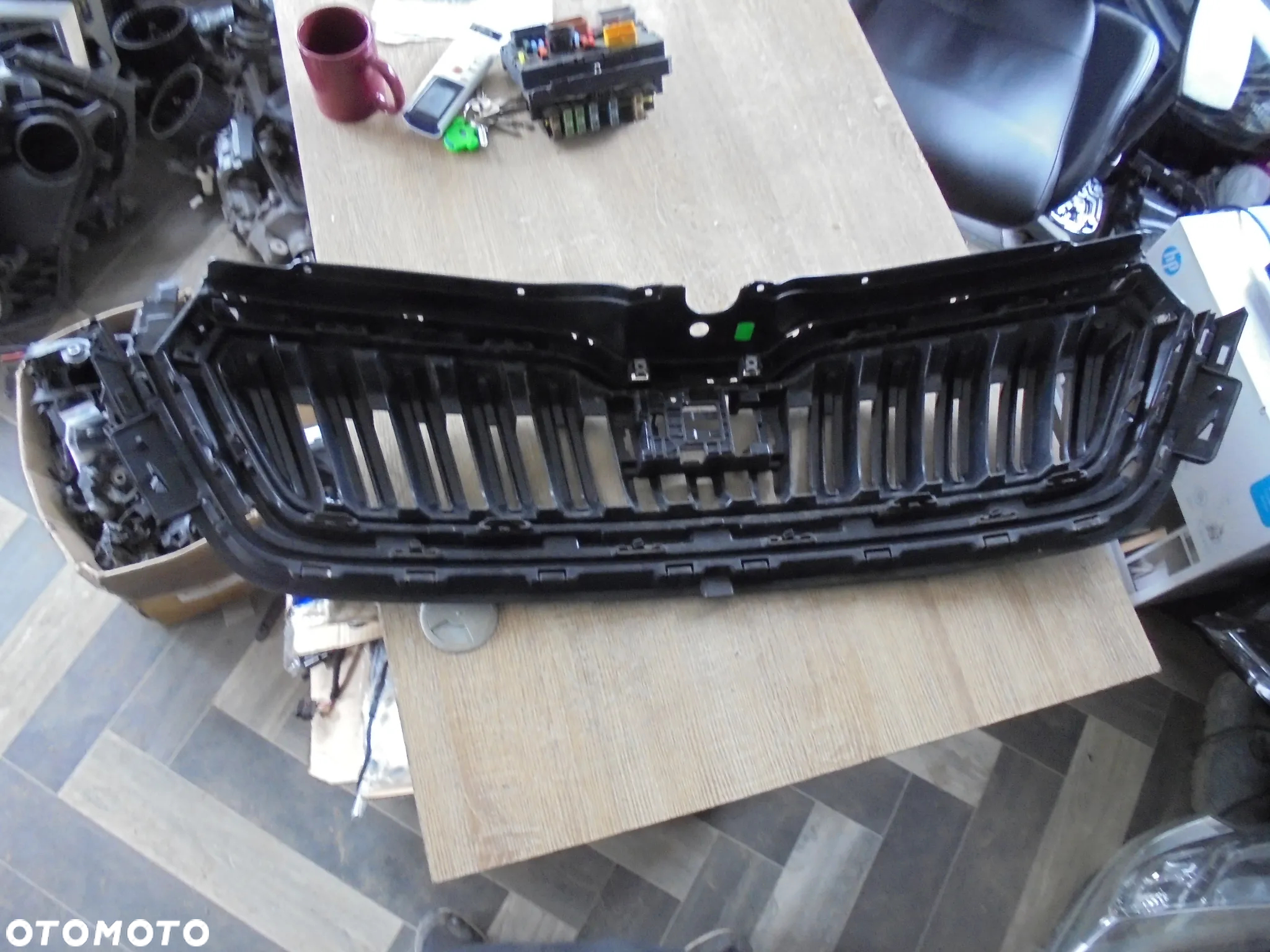 SKODA KAMIQ GRILL ATRAPA - 6