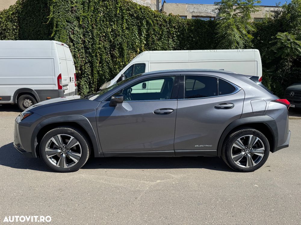 Lexus UX 300e Executive - 5