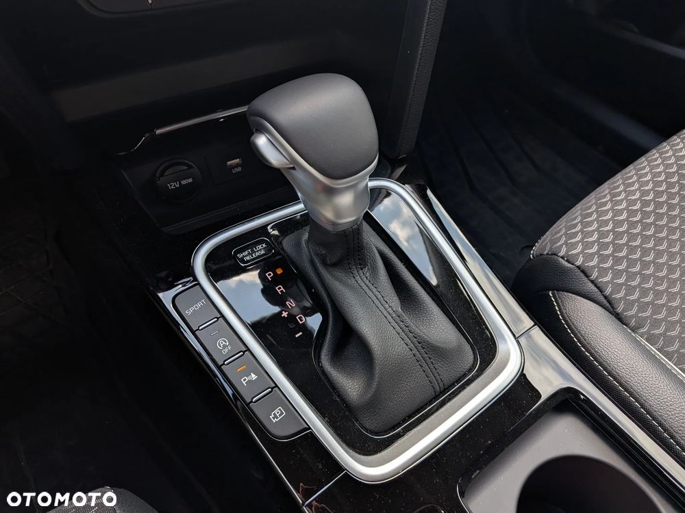 Kia Ceed 1.5 T-GDI Tribute DCT - 13