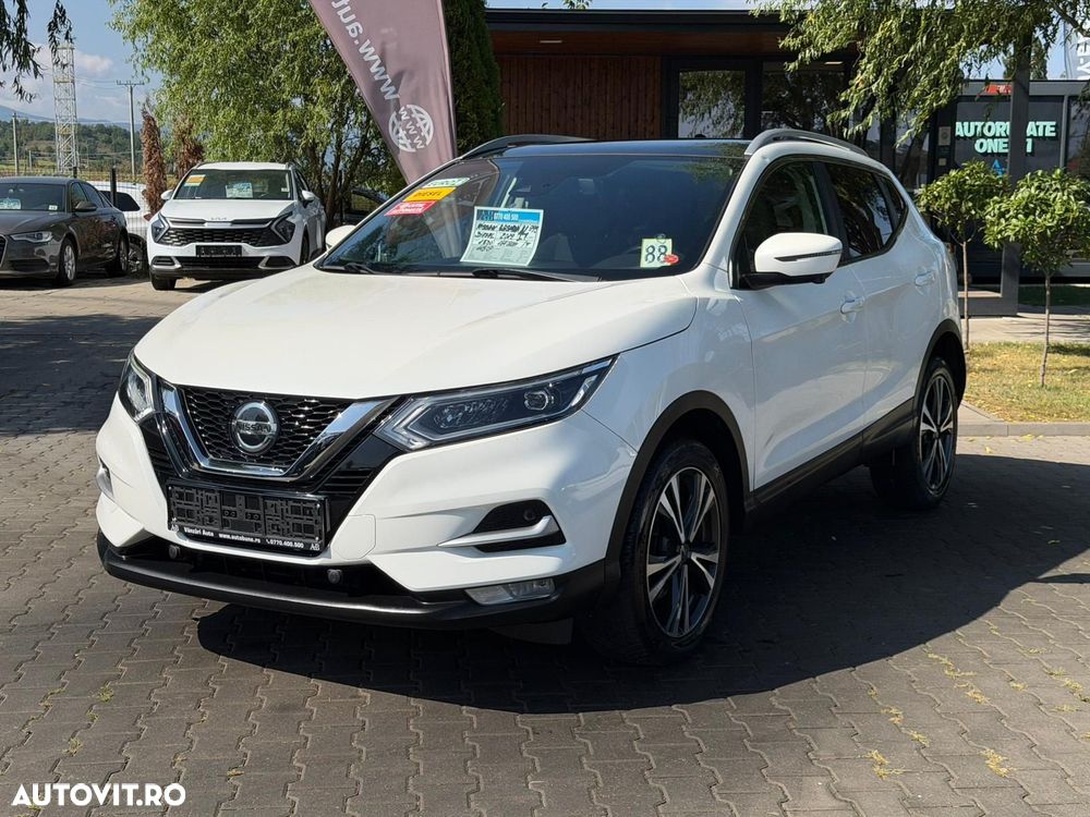Nissan Qashqai - 1