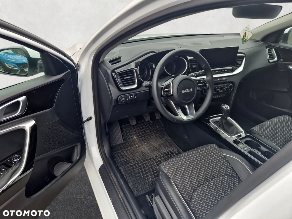 Kia Ceed 1.5 T-GDI Tribute - 9
