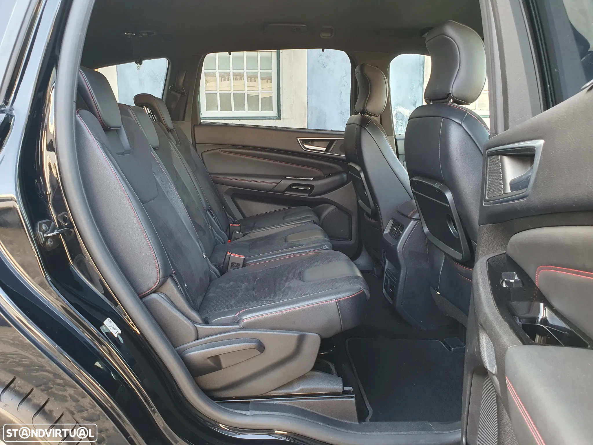 Ford S-Max 2.0 TDCi ST-Line - 26
