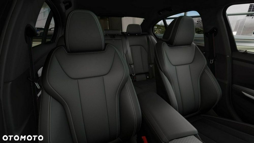 BMW Seria 3 M340i xDrive - 15