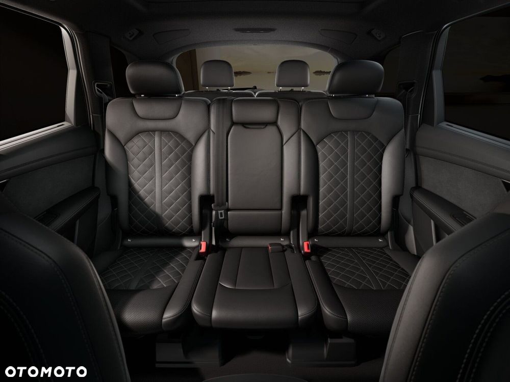 Audi Q7 - 8