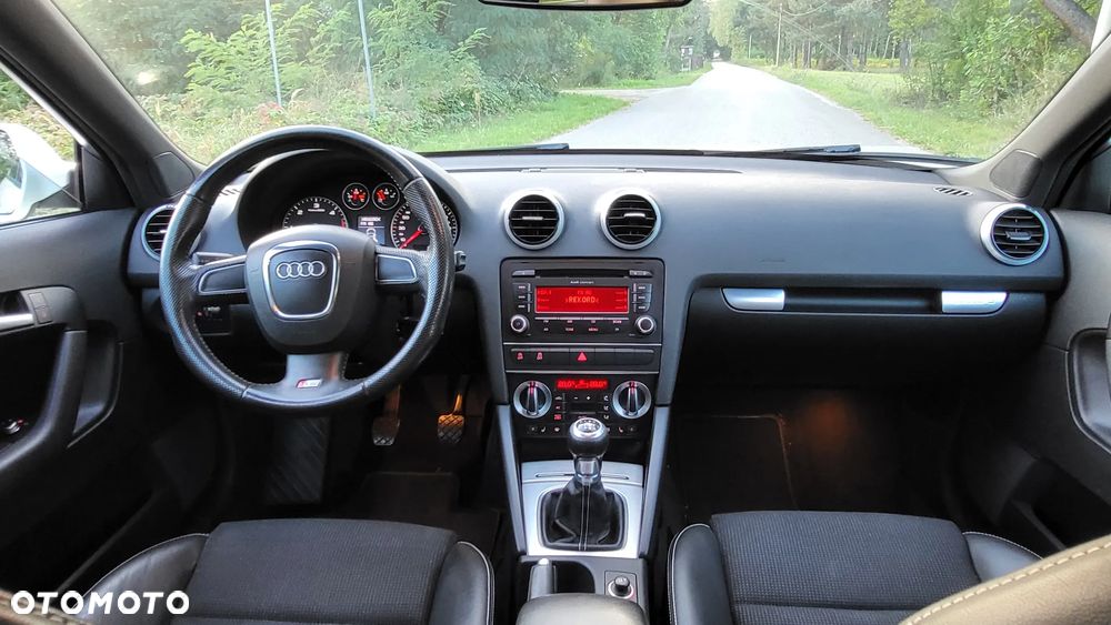 Audi A3 Sportback 2.0 TDI quattro S line Sportpaket plus - 25