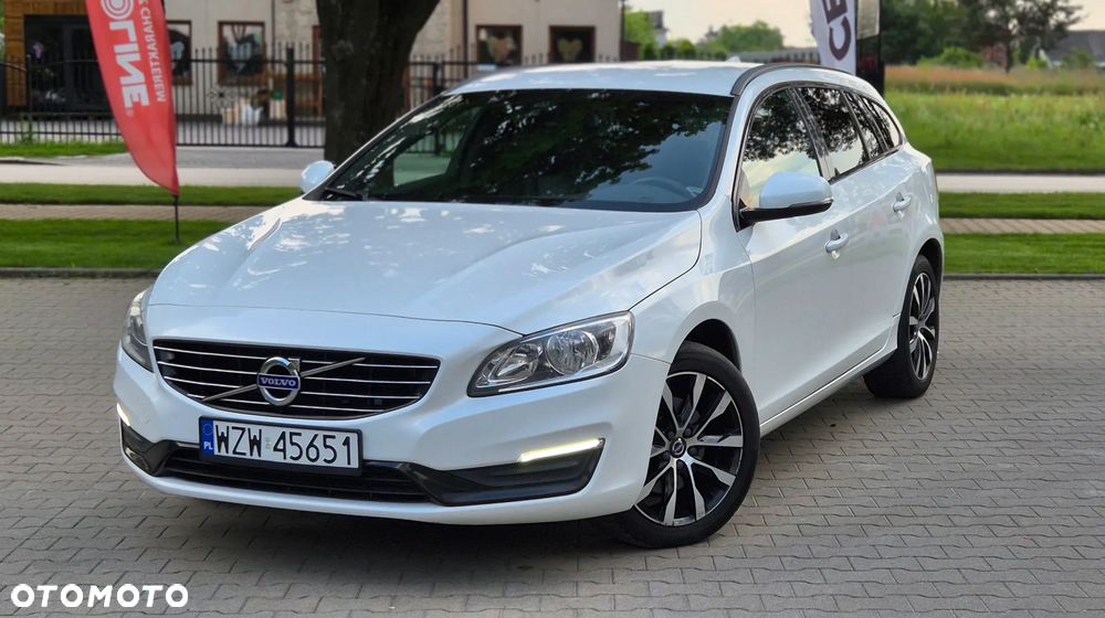 Volvo V60 D3 Momentum Core - 20