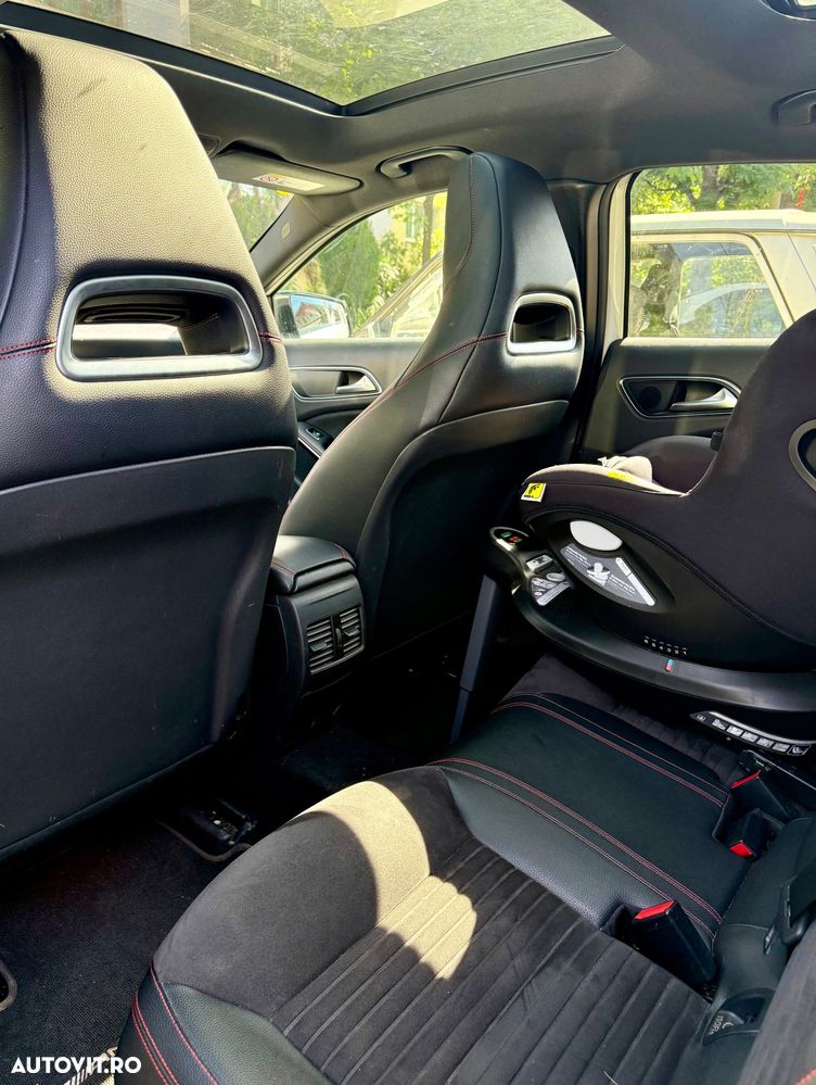 Mercedes-Benz GLA 200 (CDI) d 4Matic 7G-DCT AMG Line - 16