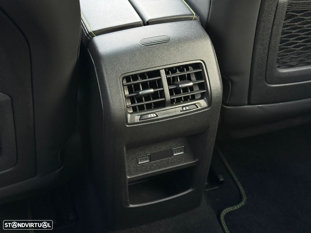 Peugeot 408 225 e-EAT8 GT - 34