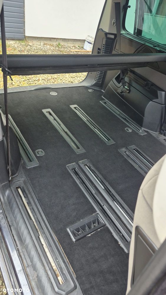 Peugeot 807 HDi 170 Bi-Turbo Premium - 10