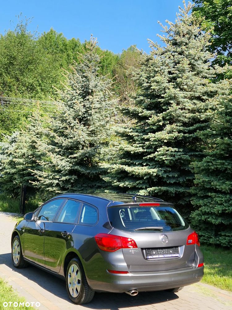 Opel Astra 1.4 Turbo - 12