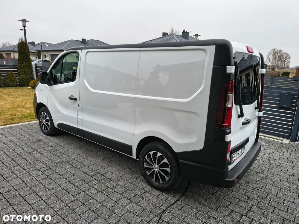 Nissan NV300 - 8