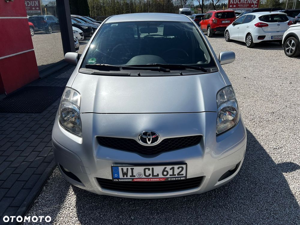 Toyota Yaris 1.33 VVT-i Executive - 12