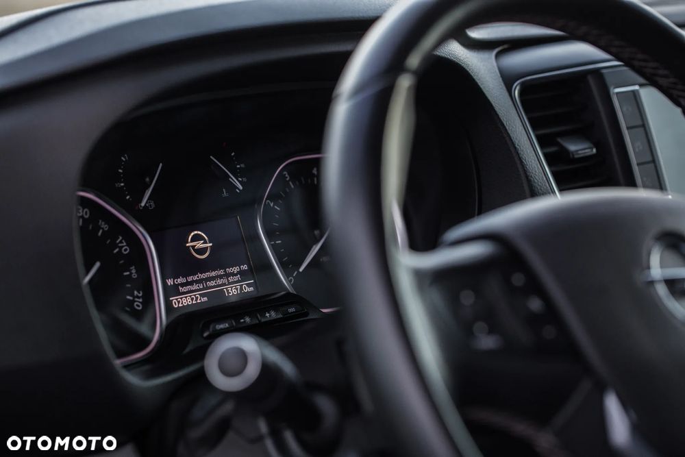 Opel Zafira 2.0 D Automatik 130 kW Edition - 10