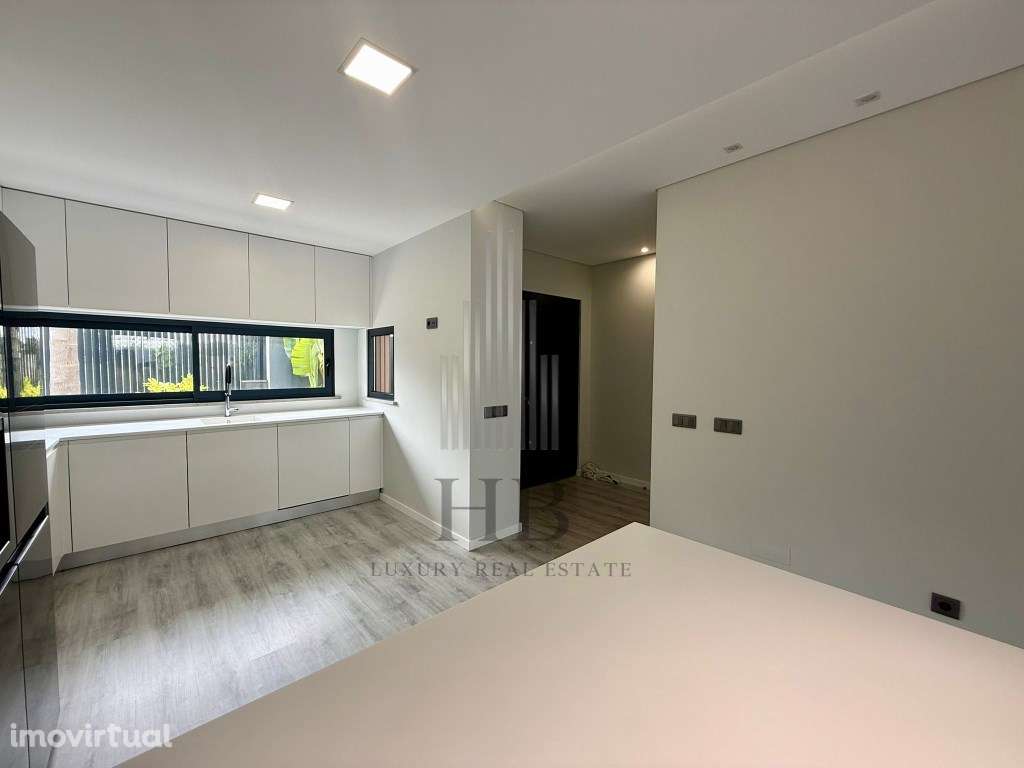 Moradia T3 com Jardim em Bicesse | Cascais - Grande imagem: 5/43