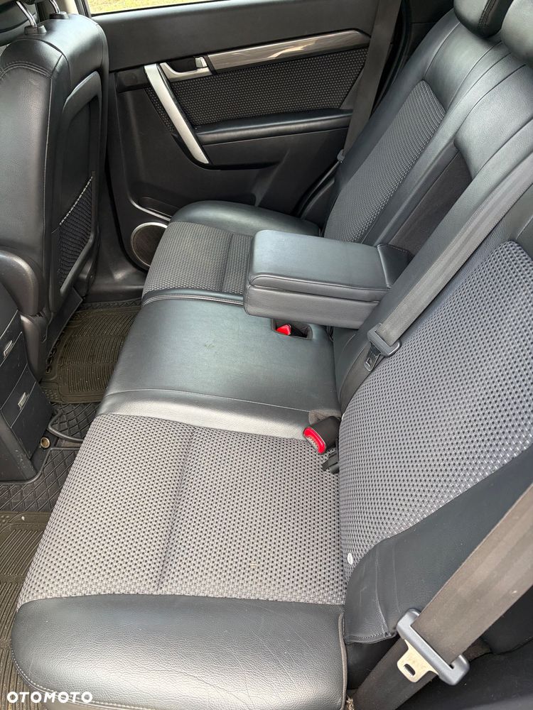 Chevrolet Captiva 2.0 d LT medium - 12