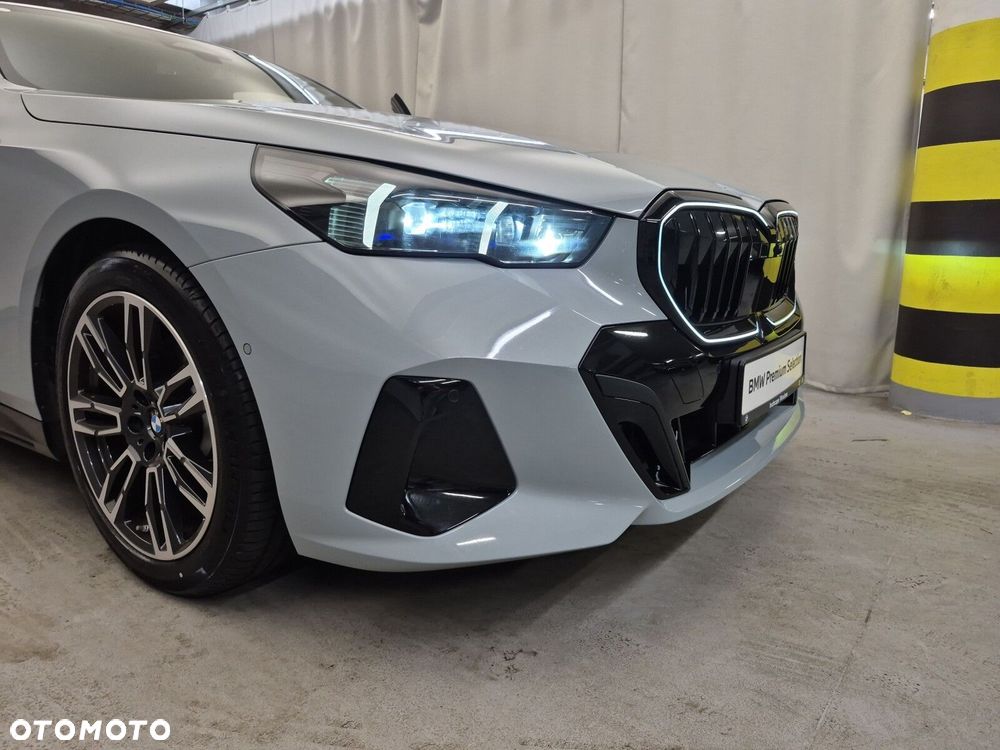 BMW Seria 5 520d mHEV M Sport - 22