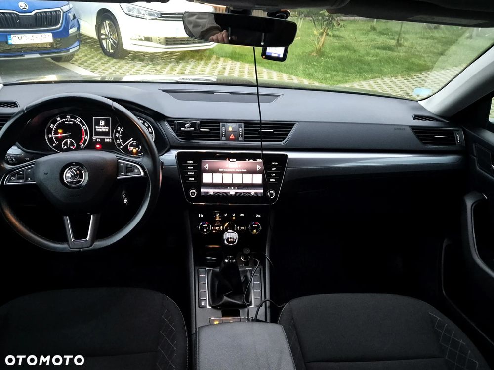 Skoda Superb 1.5 TSI ACT Ambition - 6