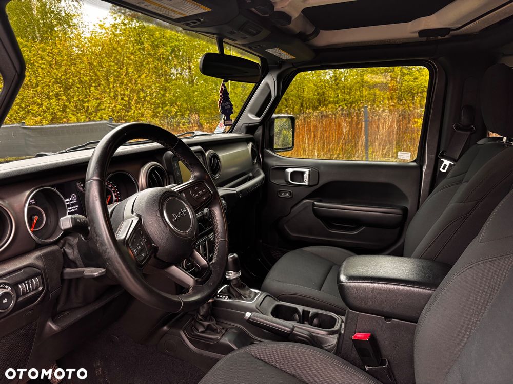 Jeep Wrangler 2.0 T-GDI Hardtop AWD Automatik Sport - 9