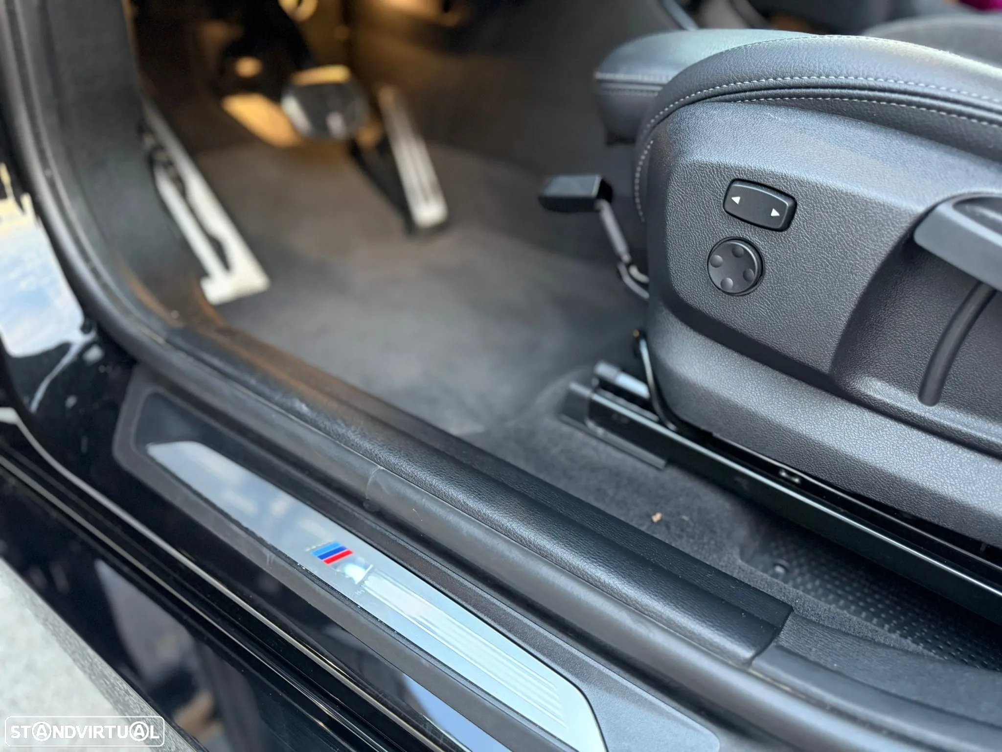 BMW X2 25 e xDrive Pack M - 17