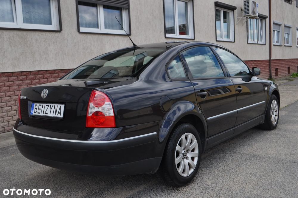 Volkswagen Passat 1.6 Comfortline - 7