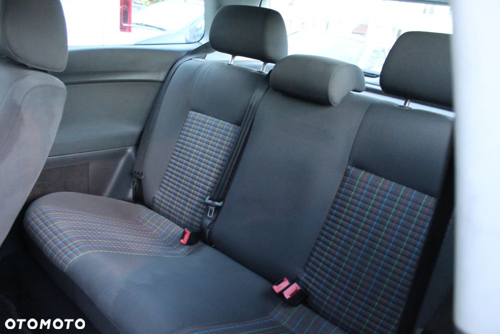 Volkswagen Polo 1.4 TDI Comfortline - 12