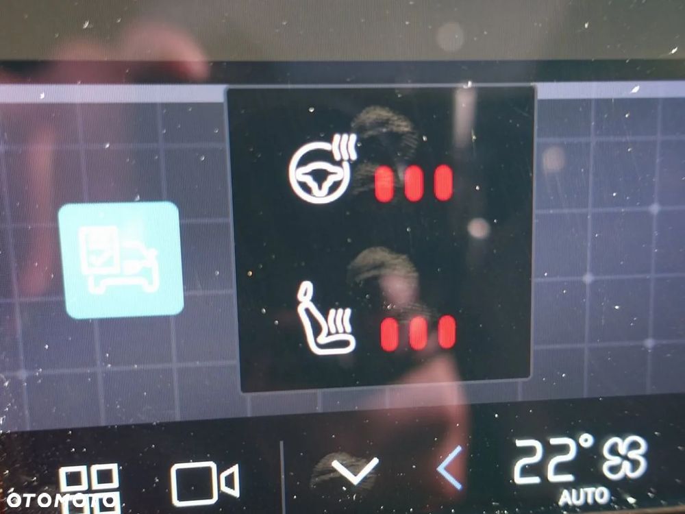 Volvo XC 60 B5 B AWD Plus Black Edition - 18