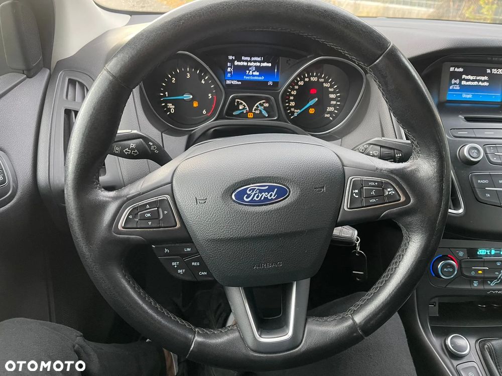 Ford Focus - 5