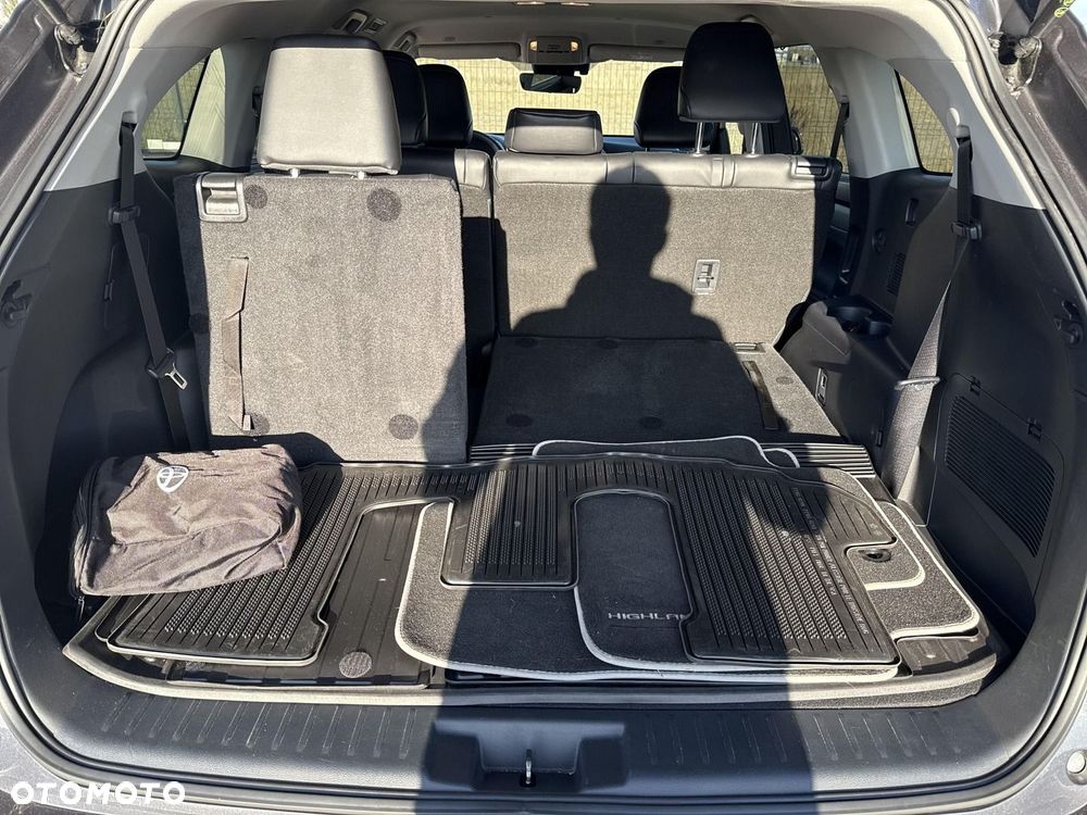 Toyota Highlander - 20
