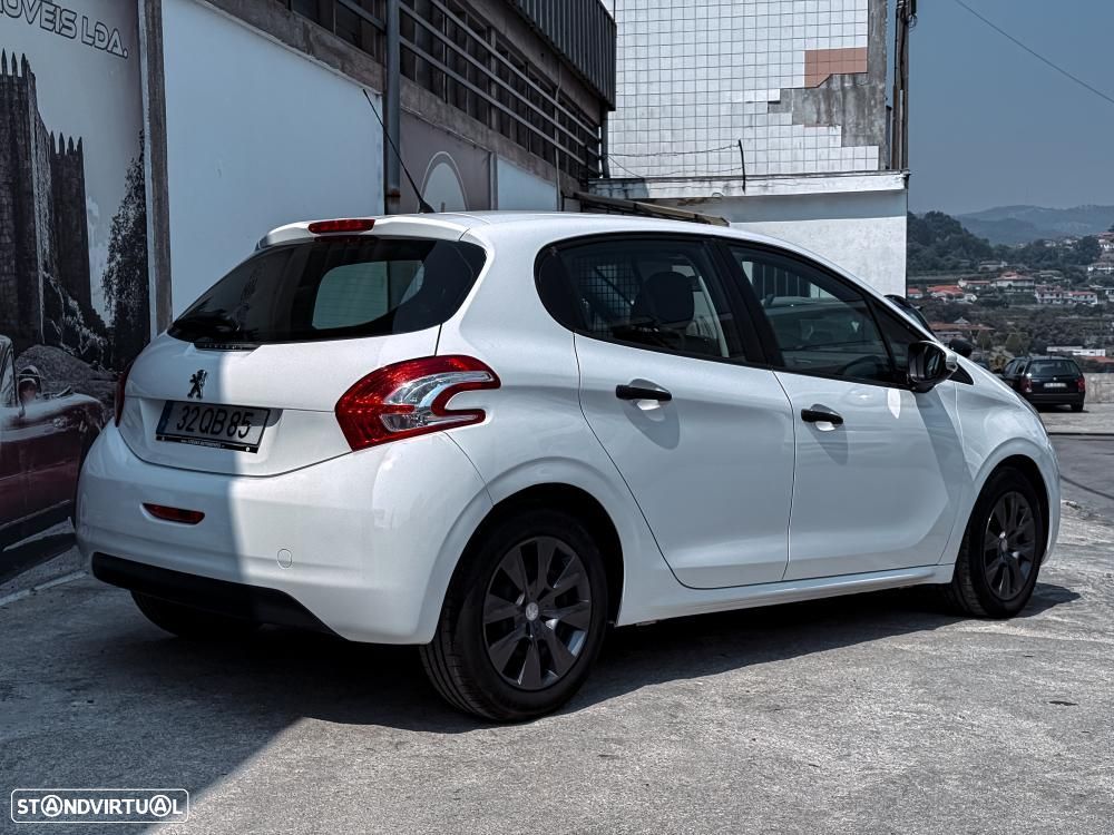 Peugeot 208  VAN - 5