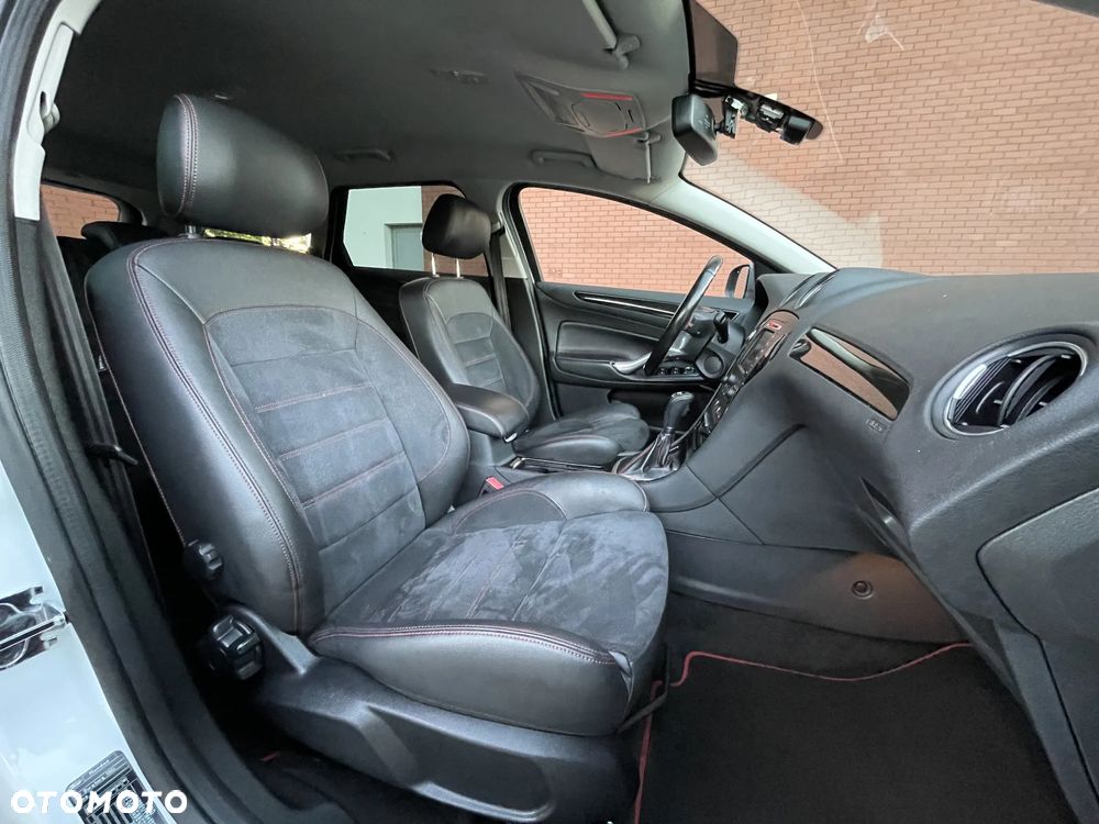 Ford Mondeo 2.0 TDCI Titanium S - 26