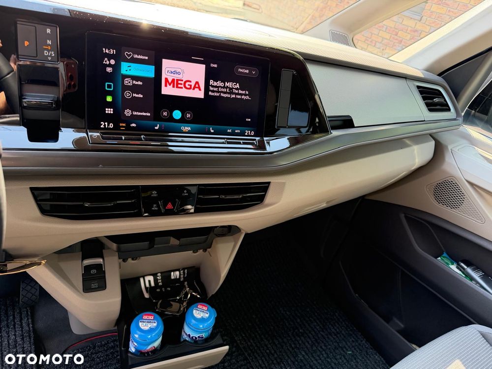 Volkswagen Multivan - 9